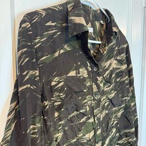 Equipment Femme Signature Silk Button Up Shirt XS